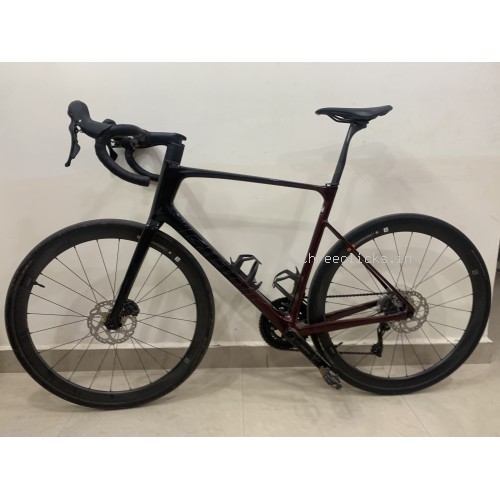 Giant Defy Advanced Pro 2 - Endurance Road Bike - Carbon/Sangria - Shimano 105 12 Speed Groupset - Size L | Pre Owned