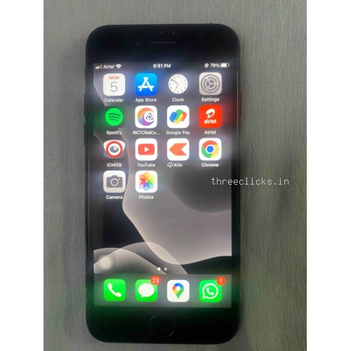Apple iPhone 7-Black-Pre-Owned