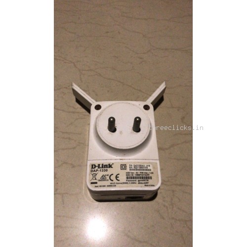 D-Link DAP-1330 WiFi Range Extender 2.4 GHz 300 Mbps - White | Pre-Owned