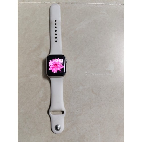 Apple Watch SE 2nd Gen - 40mm - GPS - Starlight | With Box | Pre-Owned