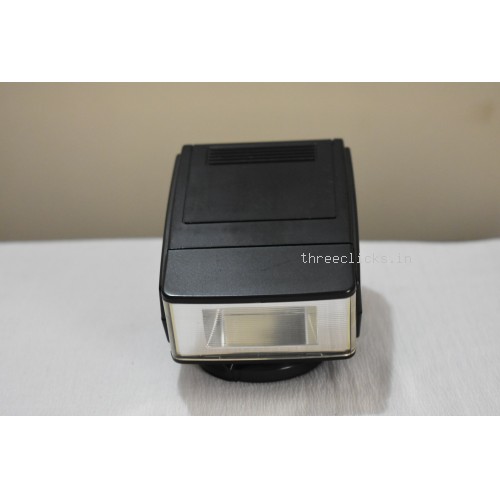 Metz 28 C2 Mecablitz Hot Shoe Flash – Classic Flash for Film & Digital Cameras | Pre Owned