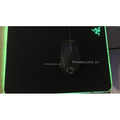 Razer Firefly Cloth Edition V1 - Chroma Lighting - Gaming Mousepad | Pre-Owned