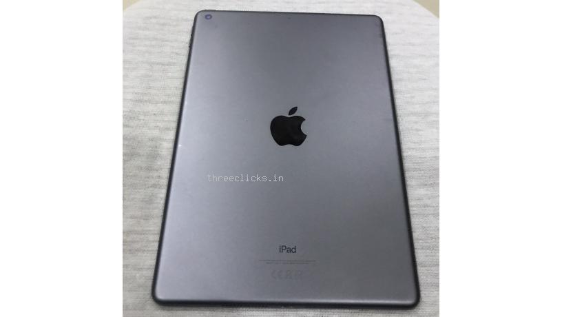 Apple iPad 7th Gen - 32GB - Wi-Fi | Pre-Owned